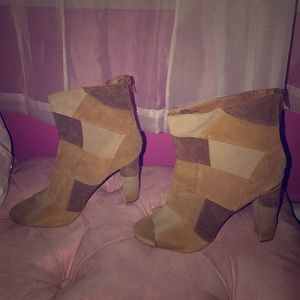 Tan Open Toed Booties